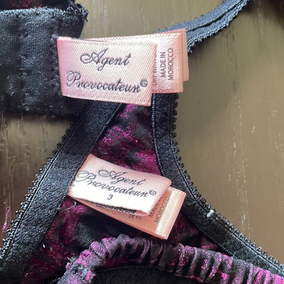 Agent Provocateur Purple Black Silk Eyelash Lace Bra Thong Set 32C M - Picture 4 of 8